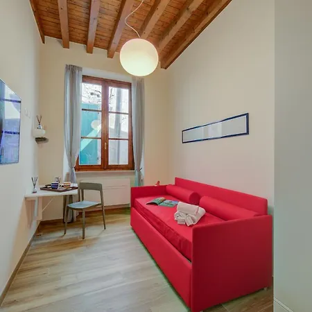 Apartment Residenza Faust-historical Center - Happy