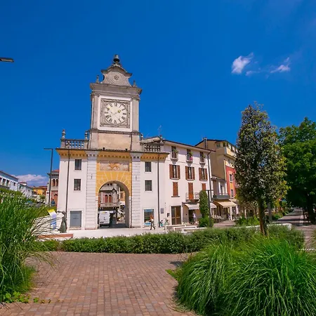 Residenza Faust-historical Center - Happy Apartment *